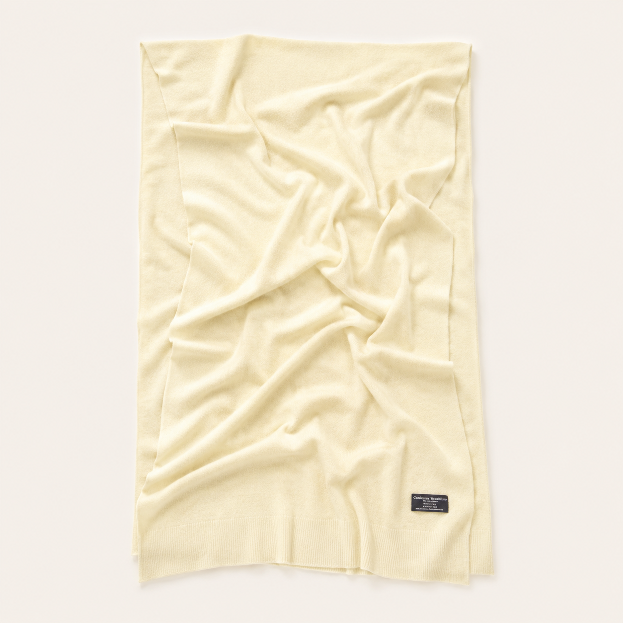 Cashmere Blankets for Cozy Evenings