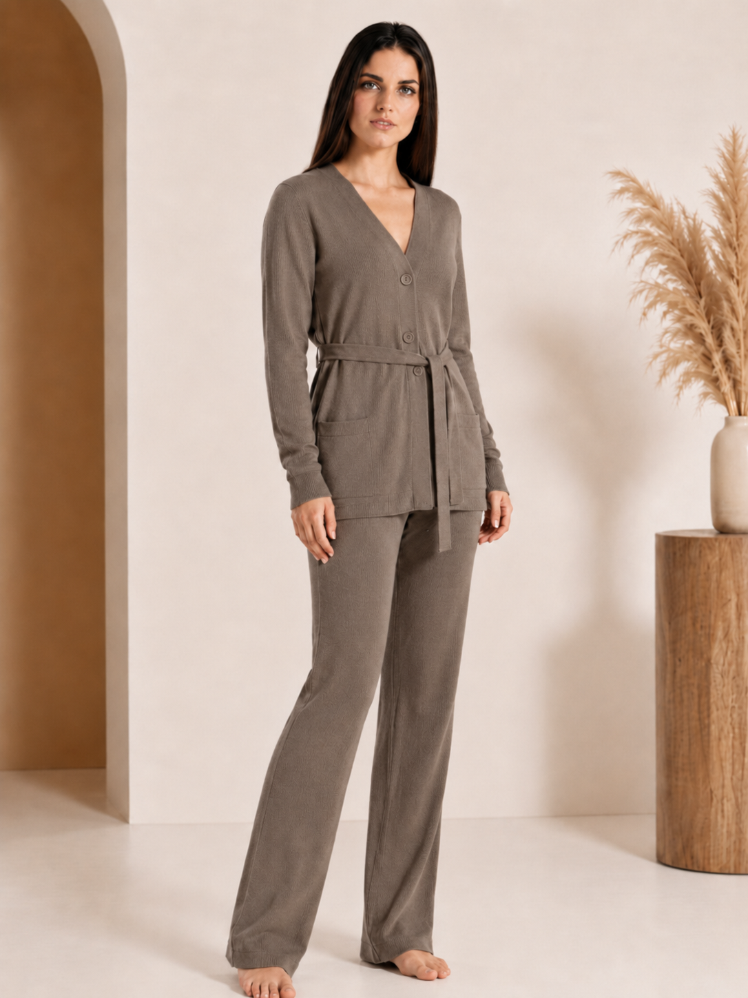 Pure Cashmere Lounge and Pajama Set for Women - Model Image 4